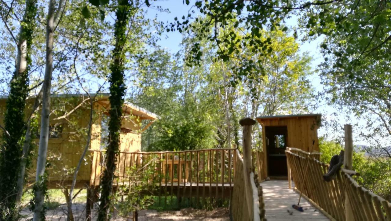 La Cabane Perchee Villelaure Exteriér fotografie