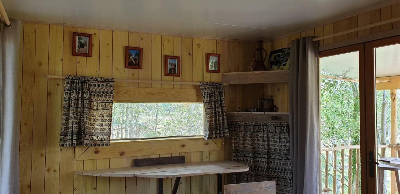 La Cabane Perchee Villelaure Exteriér fotografie